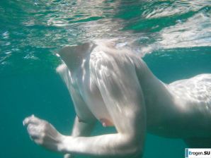 underwater girls. Thumb 40