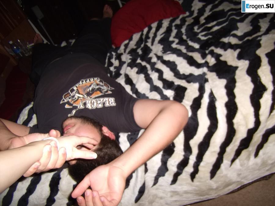 Пара из Нидерландов и их друзья. Часть 2. Фото 9