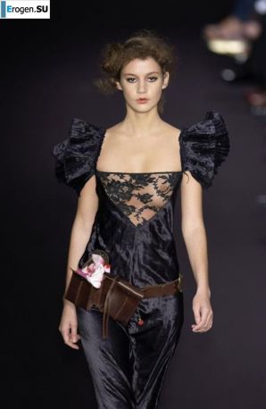 fashion highlights. Thumb 32