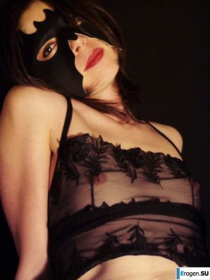 Французская бисексуальная брюнетка. Часть 12. Эскиз 36