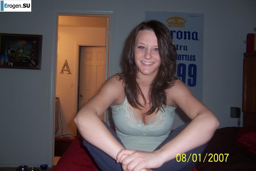 Amateur filming of naked girls. Part 2. Photo 10