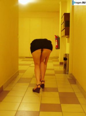 Французская бисексуальная брюнетка. Часть 13. Эскиз 11