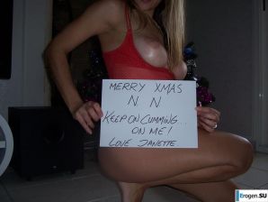 Любительская сьемка голых девушек. Часть 4. Эскиз 10