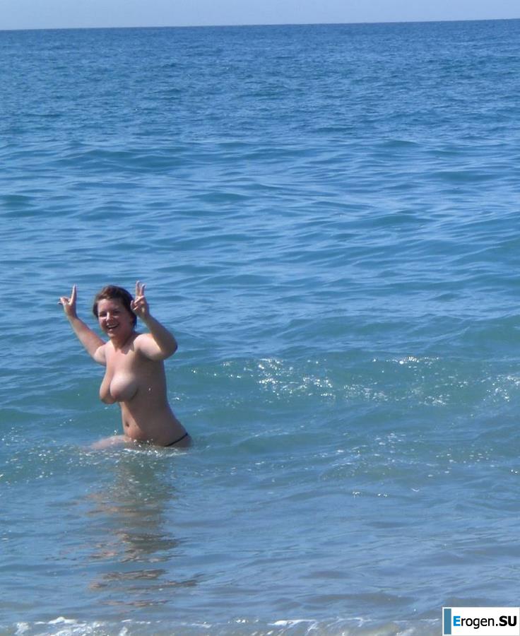 Amateur filming of naked girls. Part 5. Photo 21