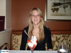 Любительская сьемка голых девушек. Часть 6. Эскиз 36