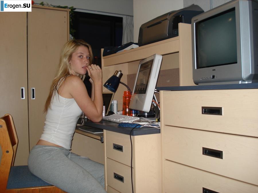 Amateur filming of naked girls. Part 7. Photo 19