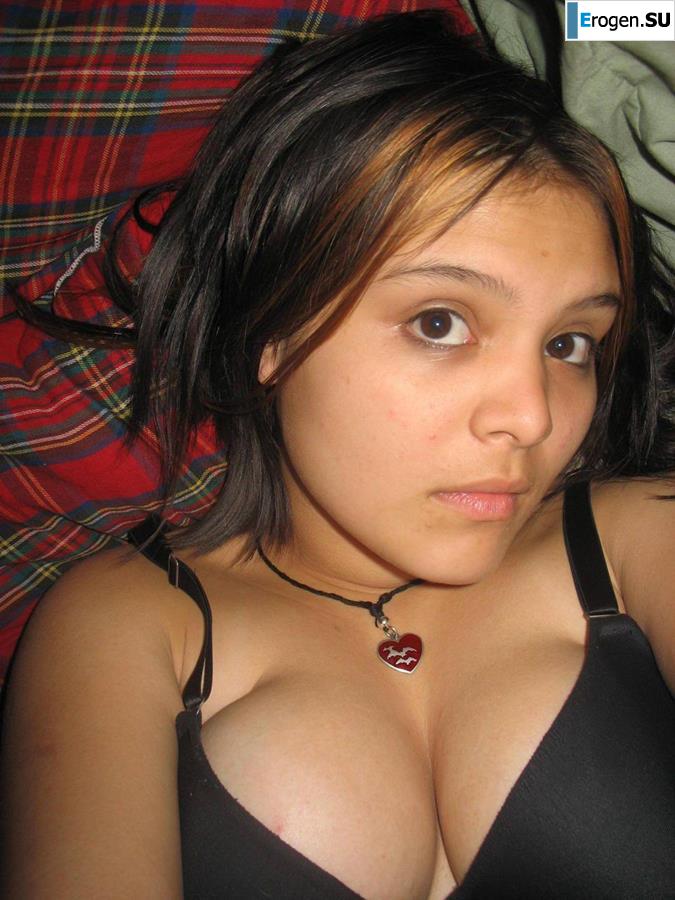 Amateur filming of naked girls. Part 7. Photo 25