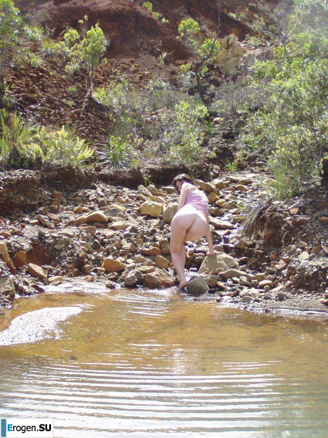 Французская бисексуальная брюнетка. Часть 16. Фото 29