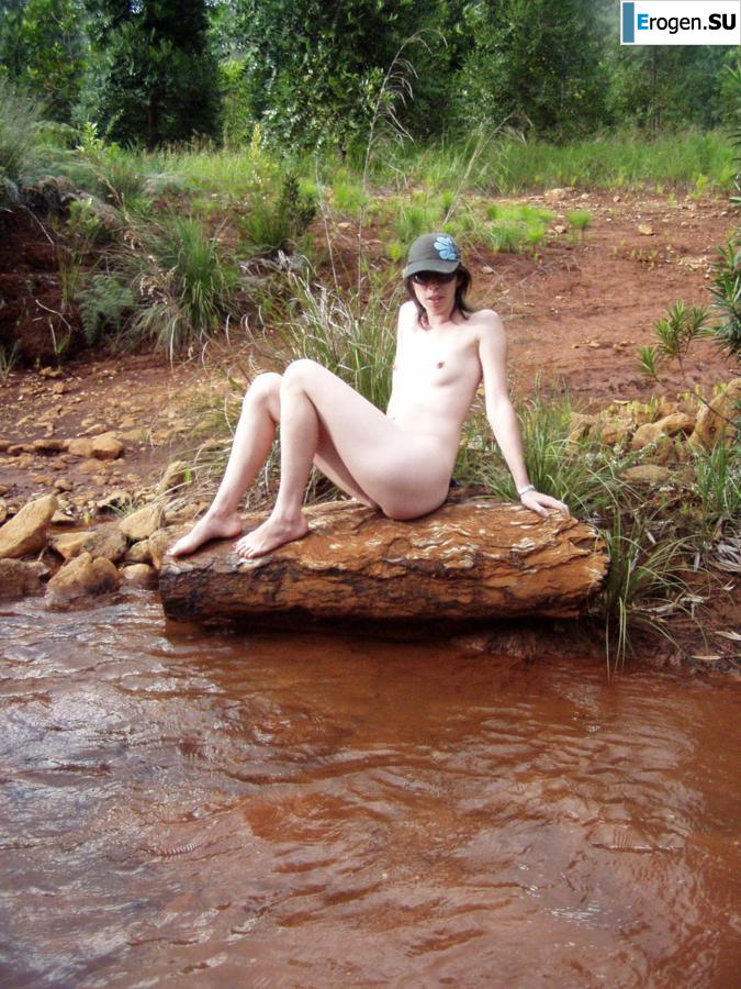 French Bisexual Brunette. Part 17. Photo 7