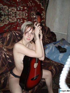 Bathing students. Thumb 36