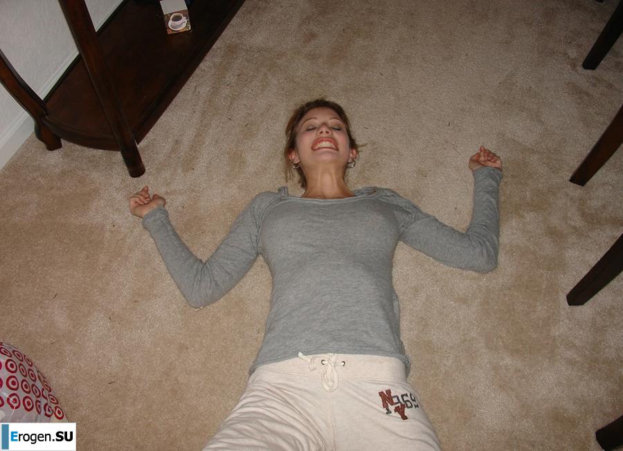 Posing for a friend. Photo 40