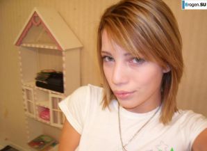 Posing for a friend. Thumb 32