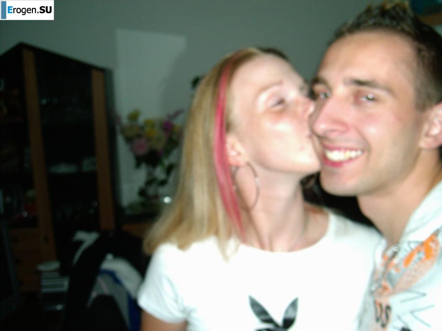 Red and Red German Woman. Photo 29