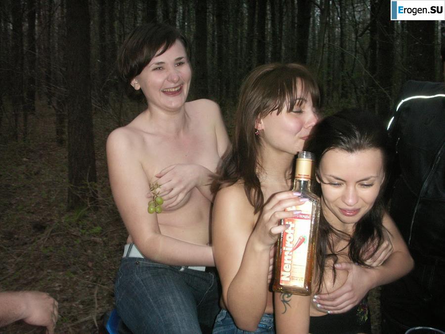 Dead Girls. Photo 15