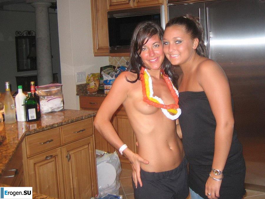 Dead Girls. Photo 25