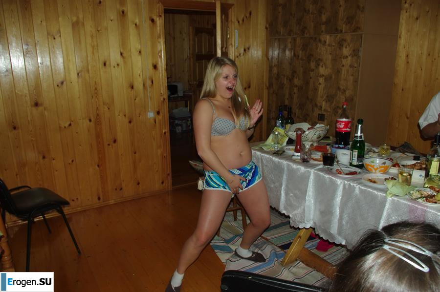 Dead Girls. Photo 31