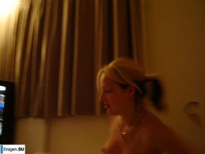 Блондинка и рыжий. Эскиз 11