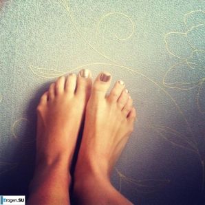 footfetish. Part 3. Thumb 15