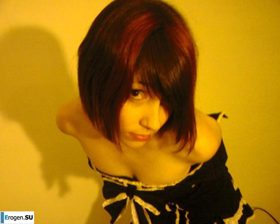 Young people like to pose. Photo 10