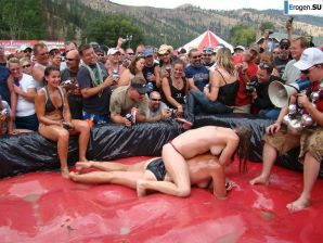 Женская шоу-борьба. Эскиз 28