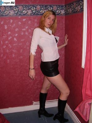 French Bi - Exhibitionist. Thumb 20