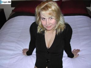 Pretty Middle-aged Woman. Thumb 6