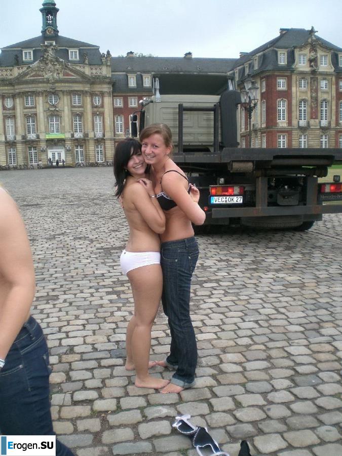 Students Again Have Fun. Photo 25