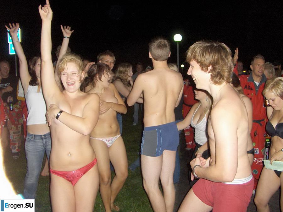 Students Again Have Fun. Photo 27