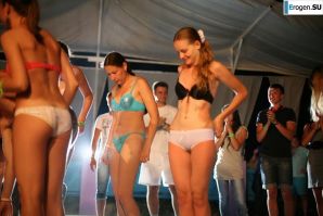 Students are having fun again. Part 2. Thumb 20