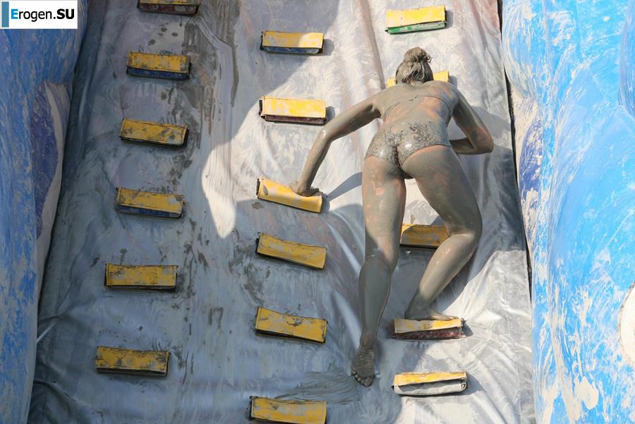 Naked in the Mud. Part 2. Photo 13