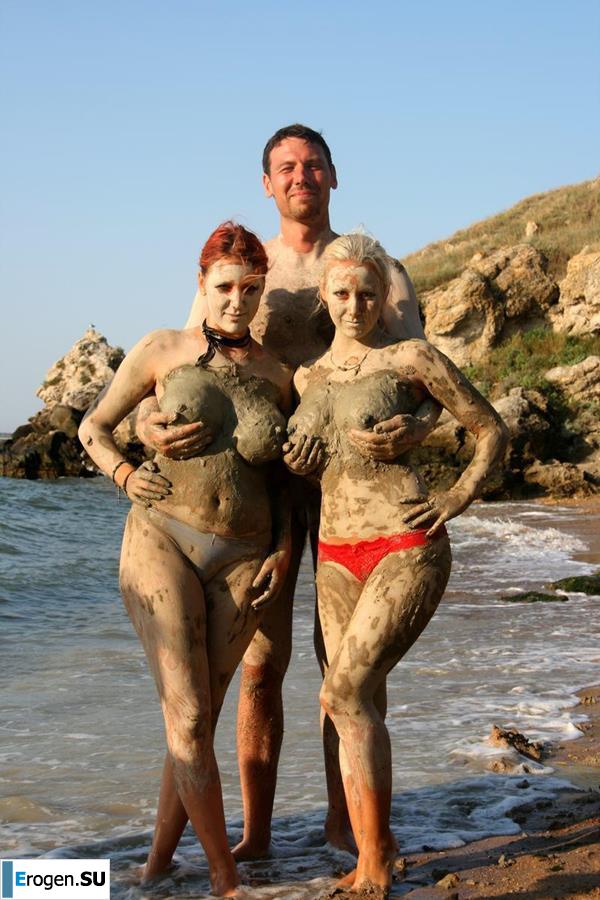 Naked in the Mud. Part 2. Photo 29
