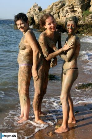 Naked in the Mud. Part 2. Thumb 27