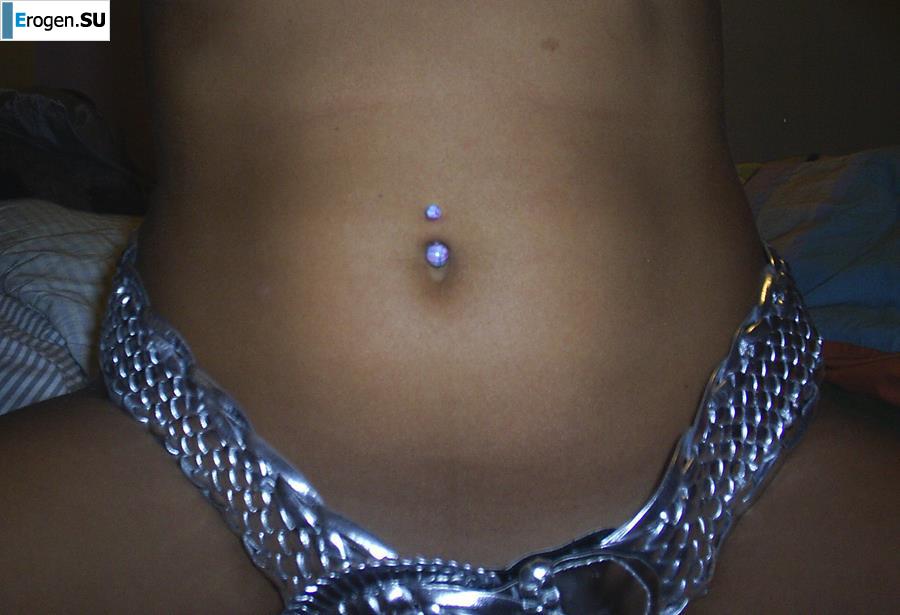 Unshaven brunette. Photo 4