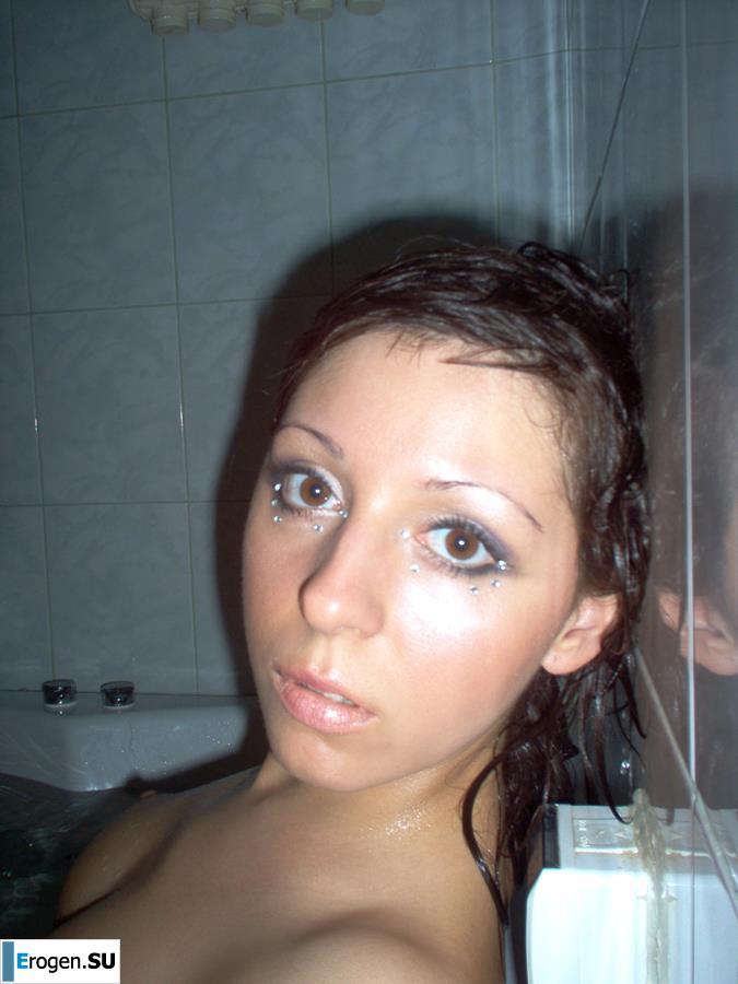 Charming brunette in a home and studio photo shoot. Photo 40