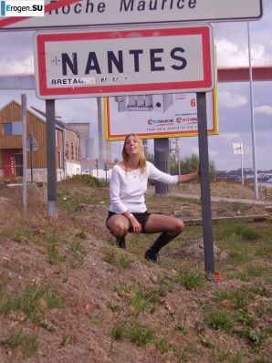 French Bi - Exhibitionist. Part 2. Thumb 39