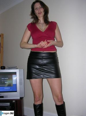 A drunken lady poses and copulates. Part 2. Thumb 6