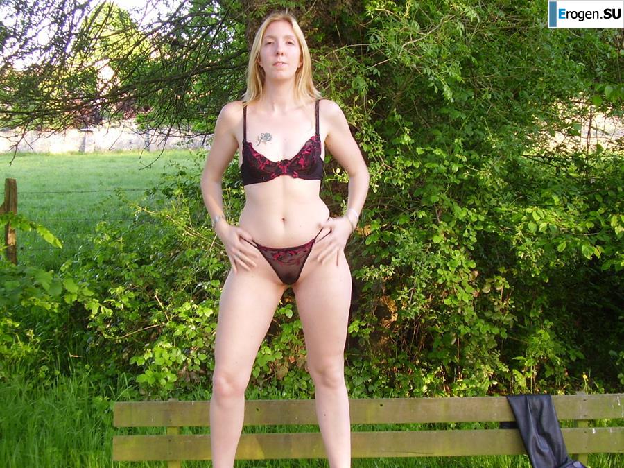 French Bi - Exhibitionist. Part 3. Photo 27