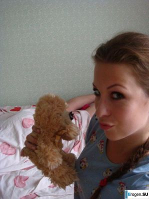 Young people like to pose. Part 5. Thumb 17