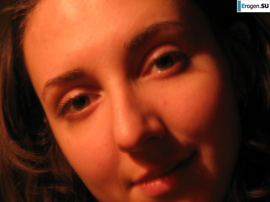 Wedding, pregnancy, carpet. Photo 16