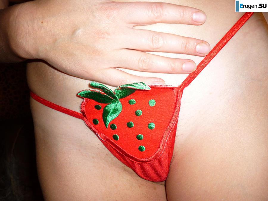 Блонда-эксгибиционистка без сисек. Часть 2. Фото 31