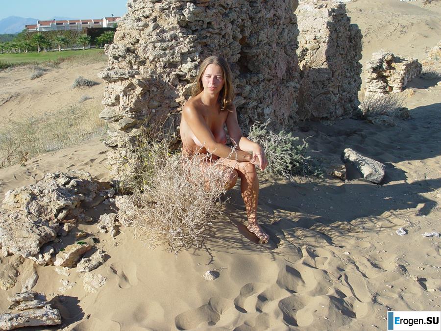 Girlfriend with big nipples. Part 3. Photo 35