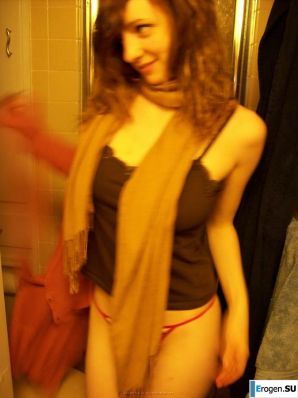 Стройная девчушка. Эскиз 13