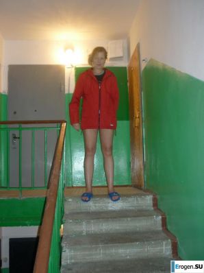 Блонда-эксгибиционистка без сисек. Часть 3. Эскиз 15