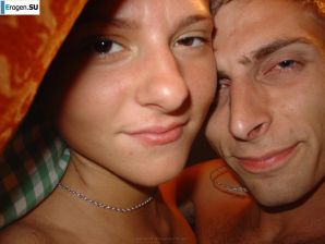 Young couple of students. Thumb 35