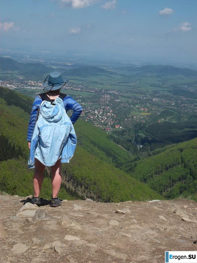 Busty and the Bearded Man. Part 2. Photo 22