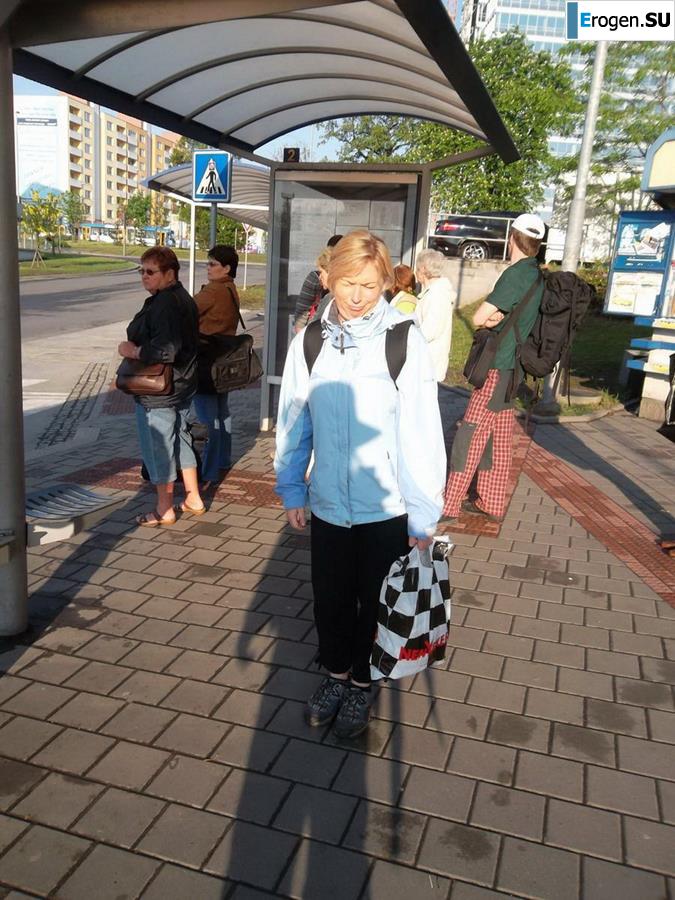 Busty and the Bearded Man. Part 2. Photo 3