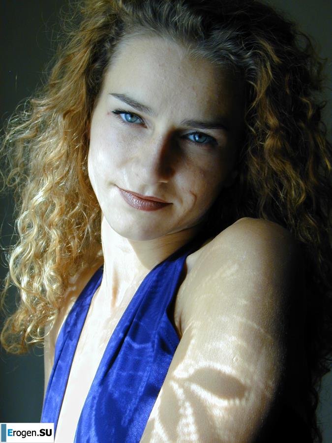 Busty Curler. Part 2. Photo 12