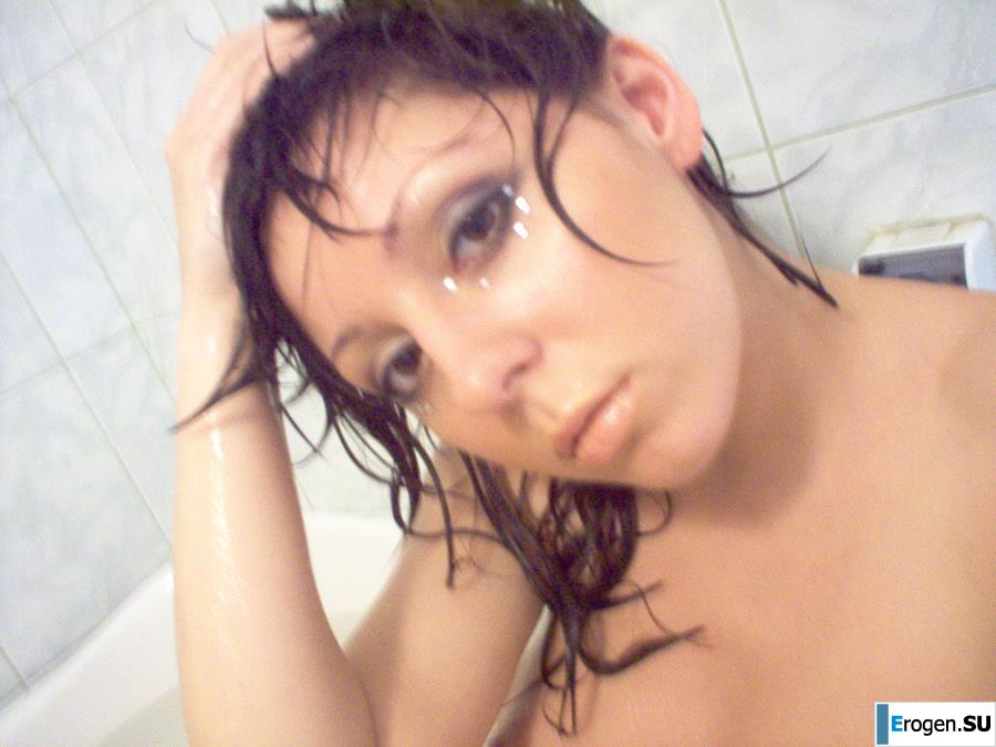 Charming brunette in a home and studio photo shoot. Part 3. Photo 19