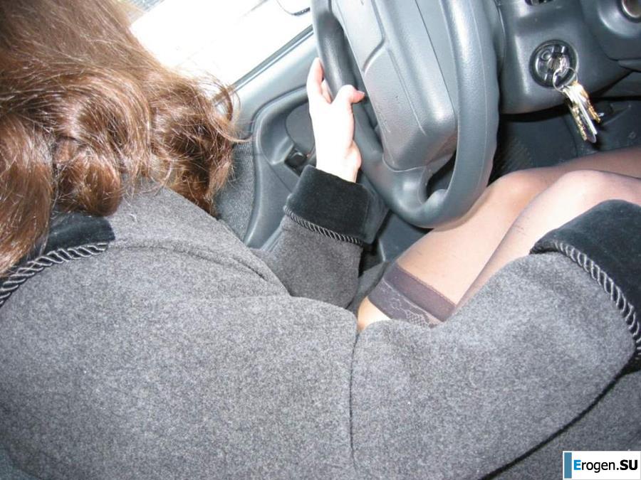 Почти ретро-архив развратной брюнетки. Часть 2. Фото 34