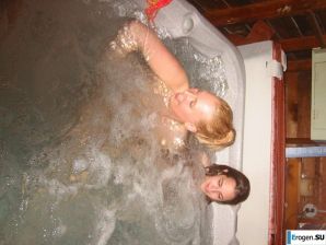 Почти ретро-архив развратной брюнетки. Часть 2. Эскиз 15